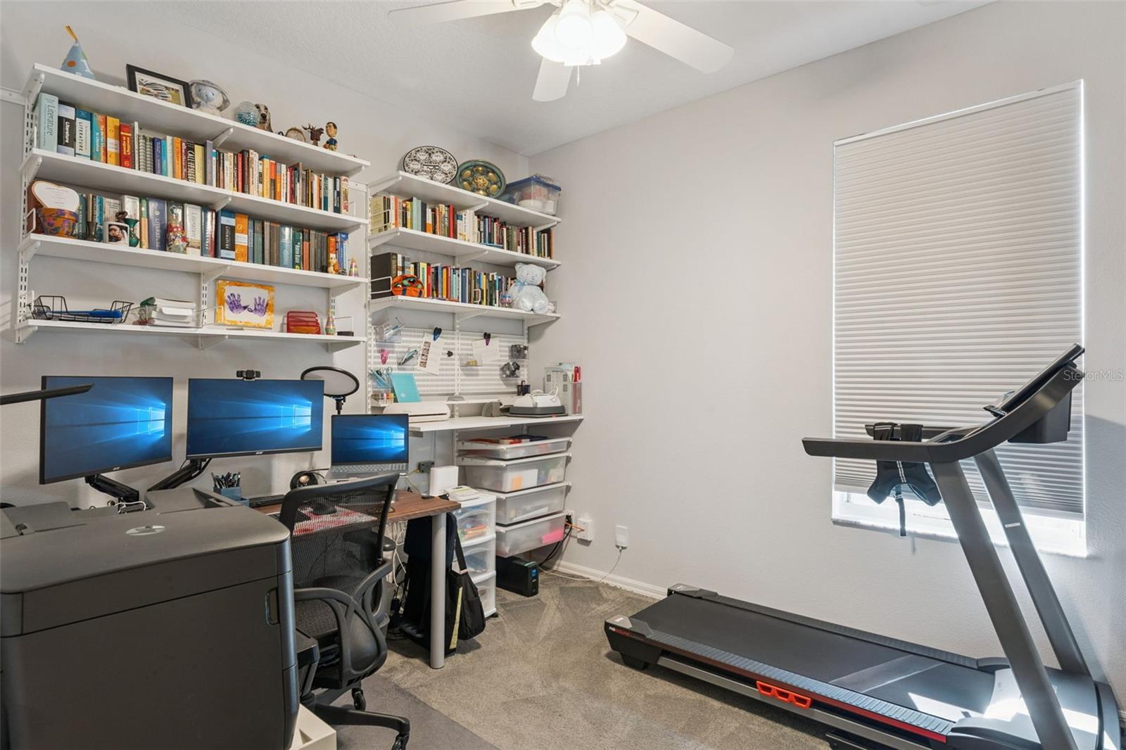 Image 16 of 42 For 4813 Quiet Oak Lane