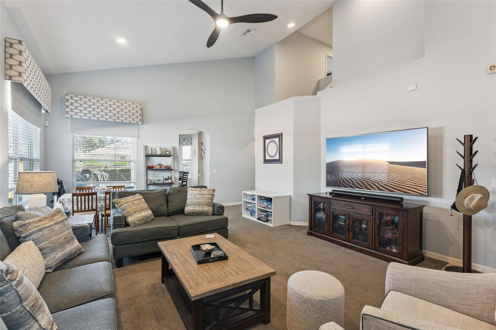 Image 4 of 42 For 4813 Quiet Oak Lane