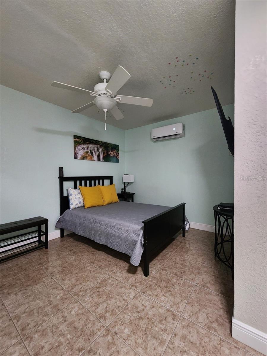 Image 6 of 8 For 111 Cuautla Way 3