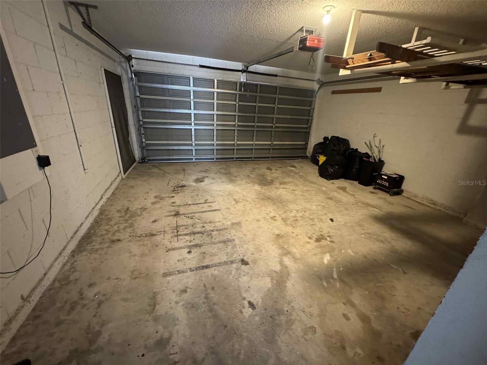 Image 12 of 14 For 205 Nicholson Drive