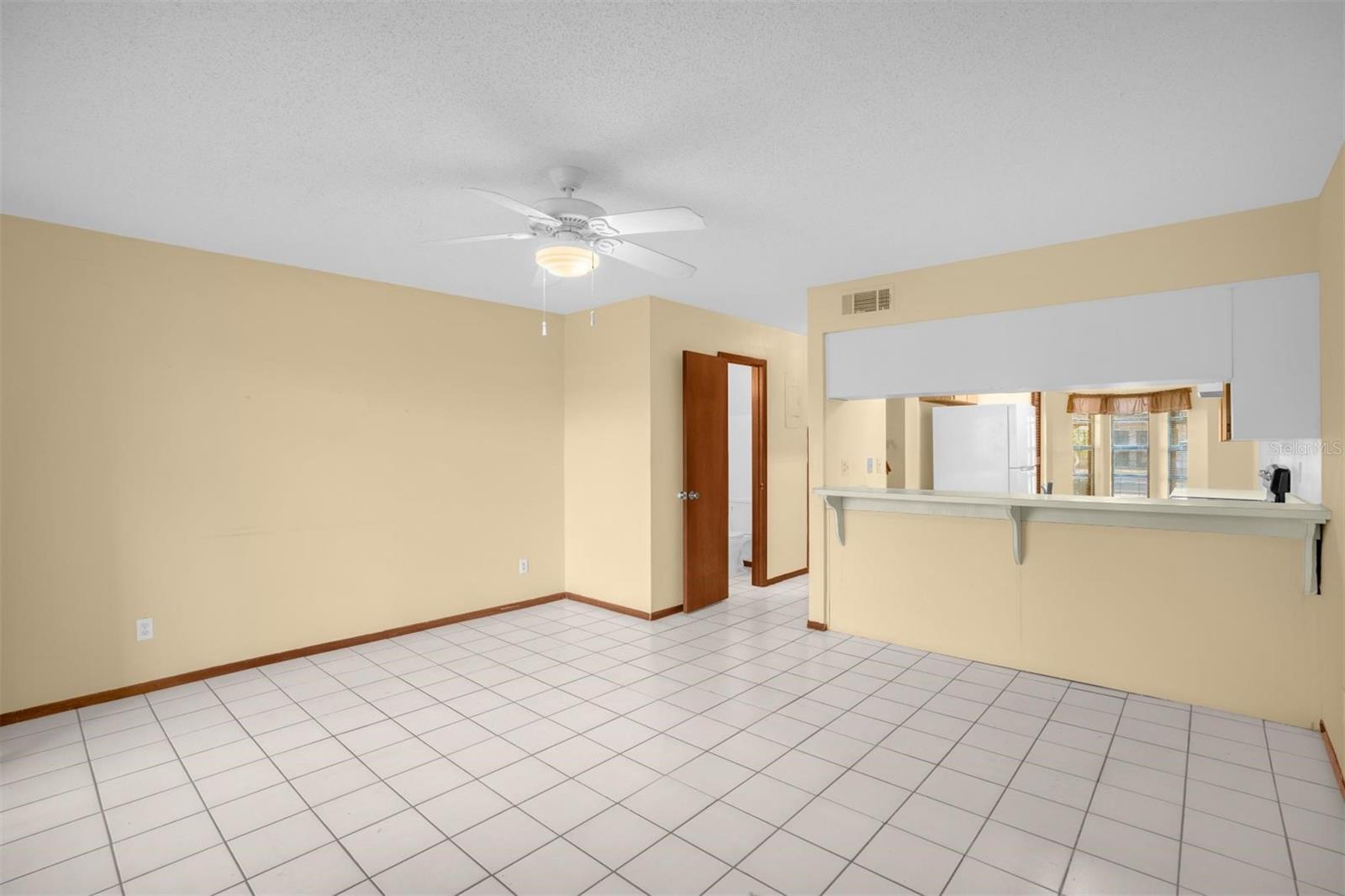 Image 10 of 22 For 1822 Foxhall Circle 1822