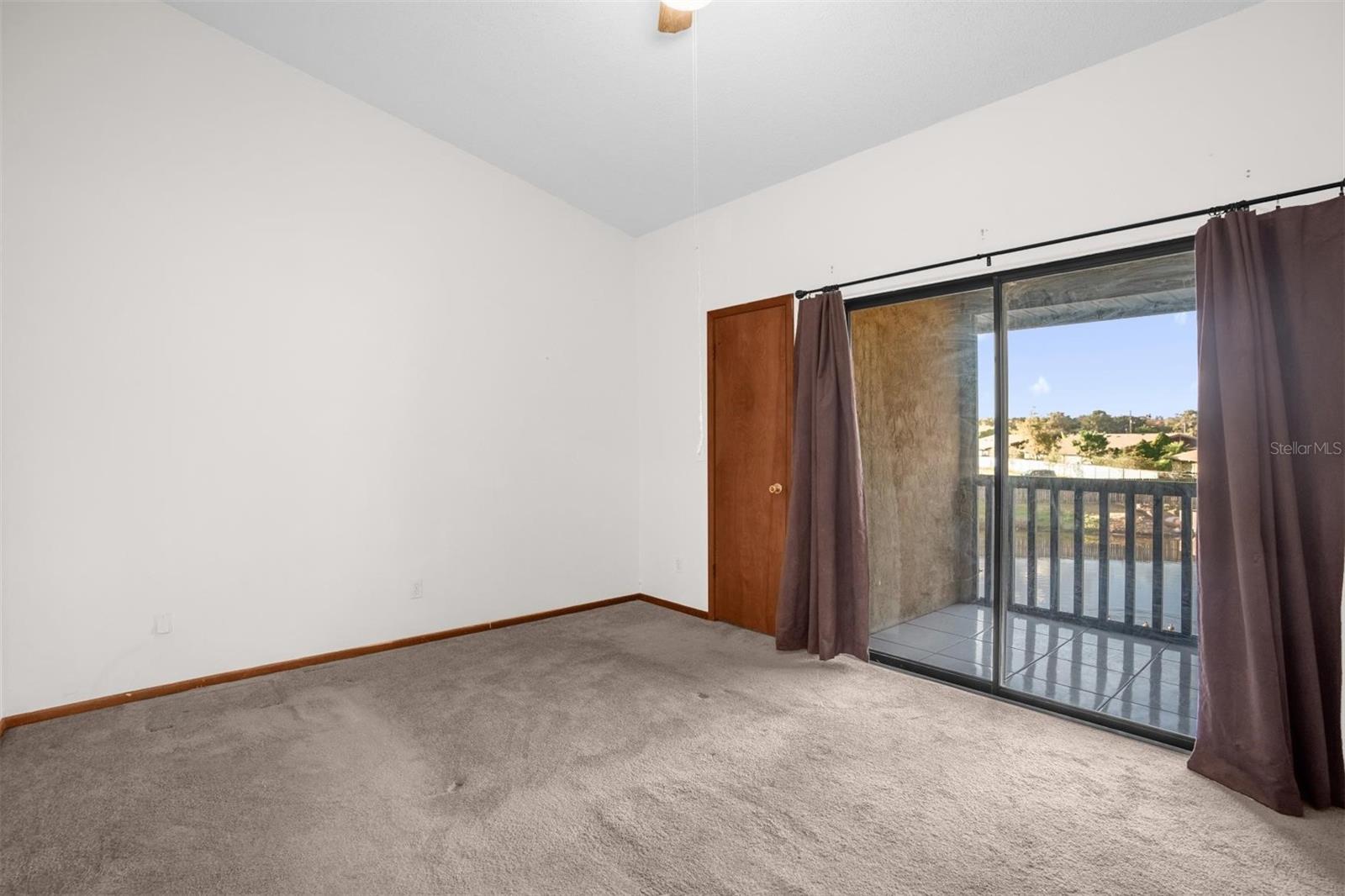 Image 15 of 22 For 1822 Foxhall Circle 1822