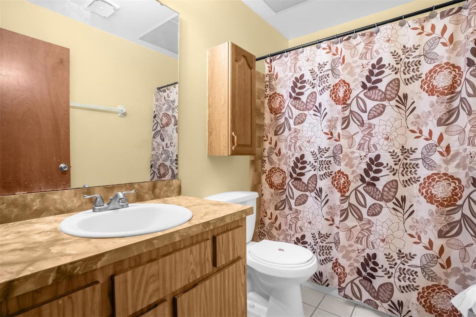 Image 16 of 22 For 1822 Foxhall Circle 1822