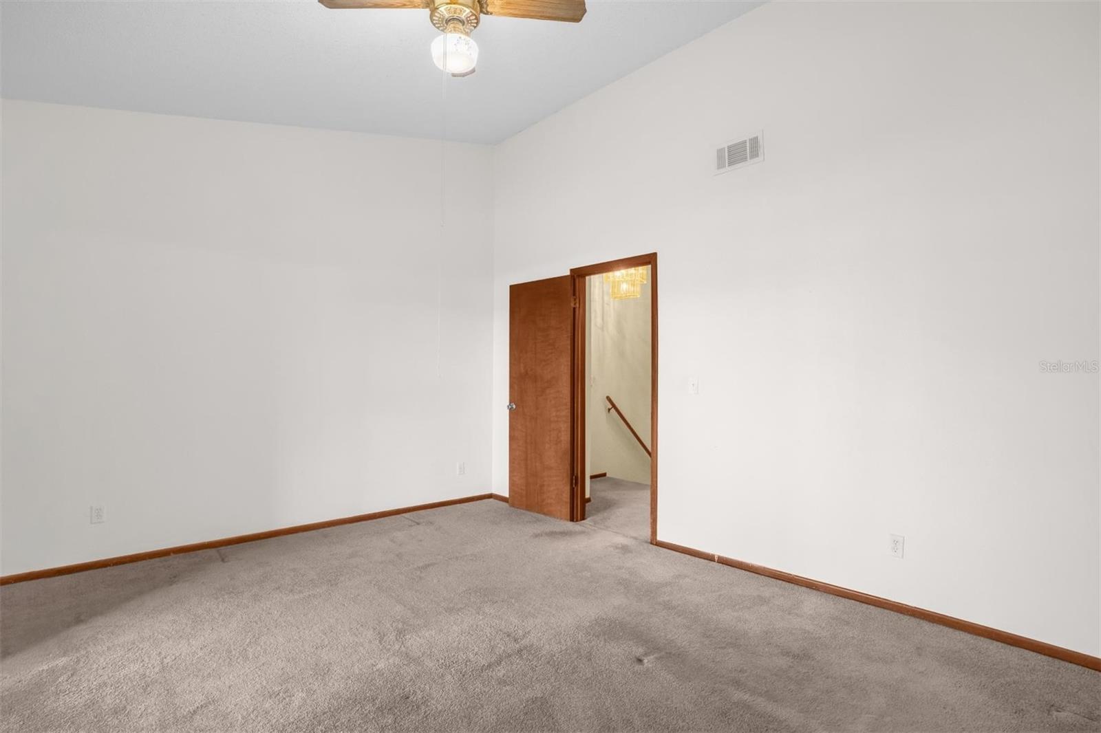 Image 17 of 22 For 1822 Foxhall Circle 1822