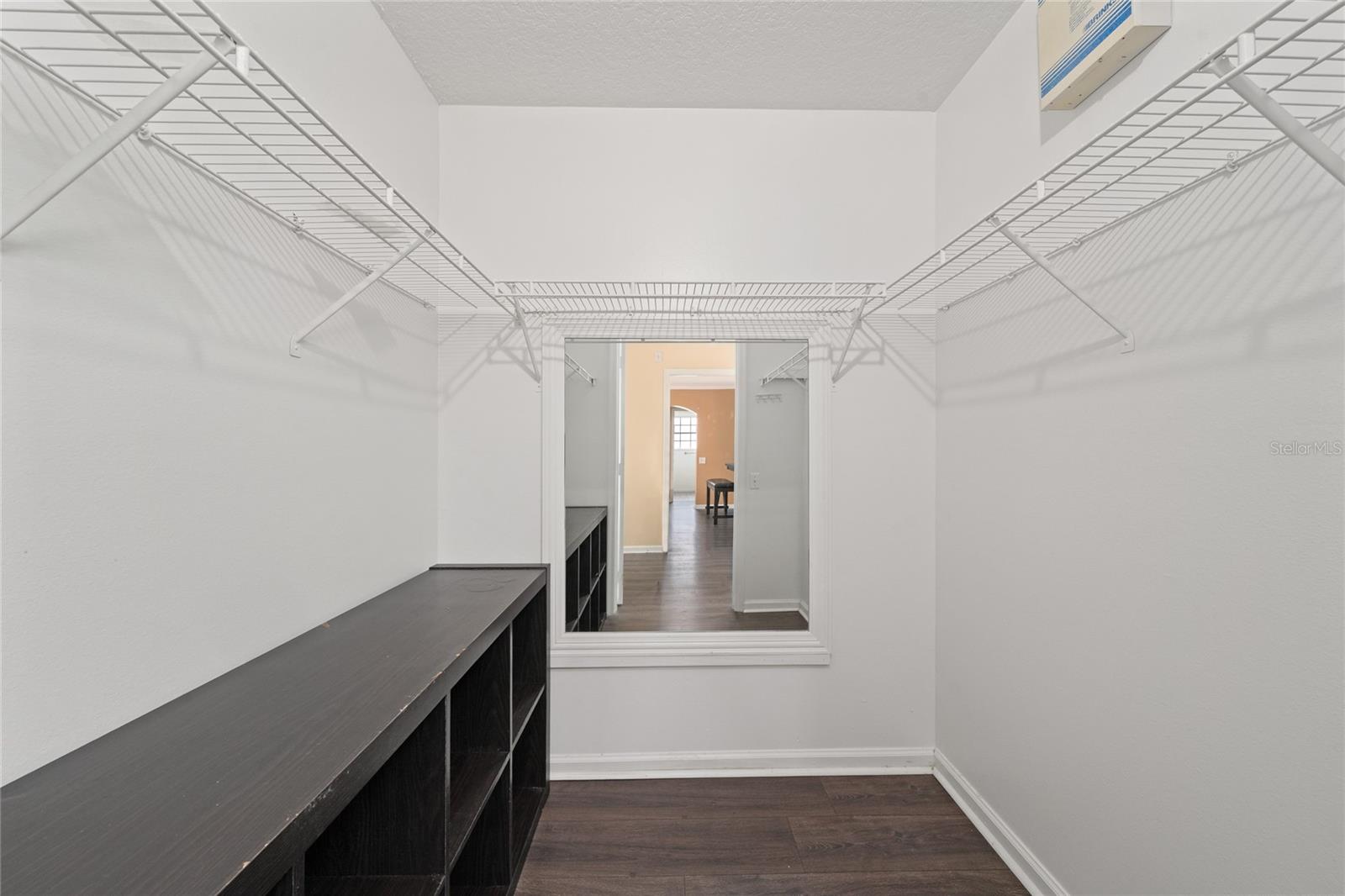 Image 29 of 32 For 3930 Southpointe Drive 213