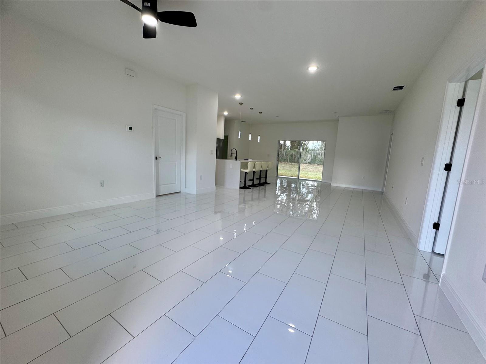 Image 15 of 46 For 12970 Sw 43rd Ave Rd