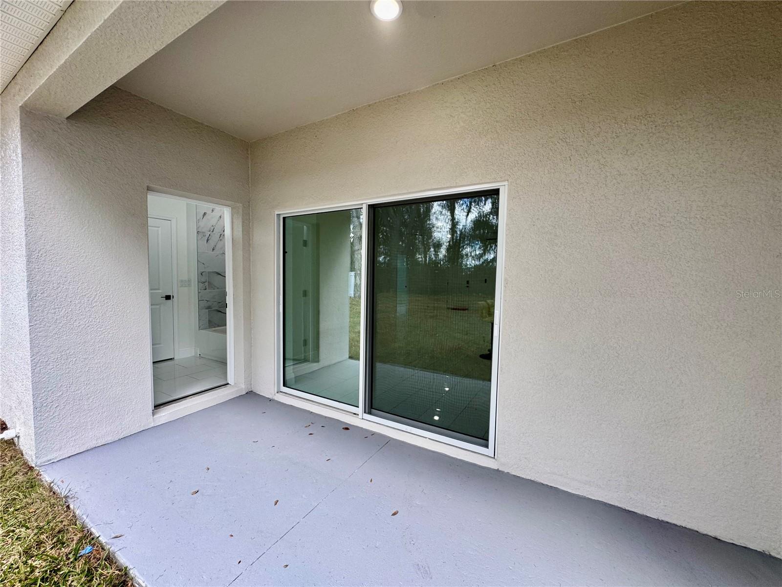 Image 22 of 46 For 12970 Sw 43rd Ave Rd