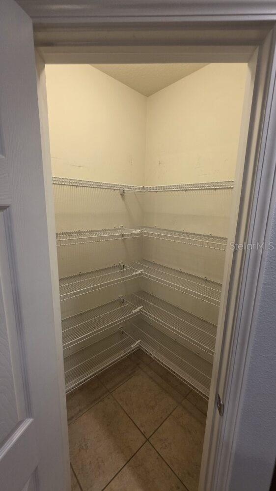 Image 15 of 39 For 4630 Chatterton Way