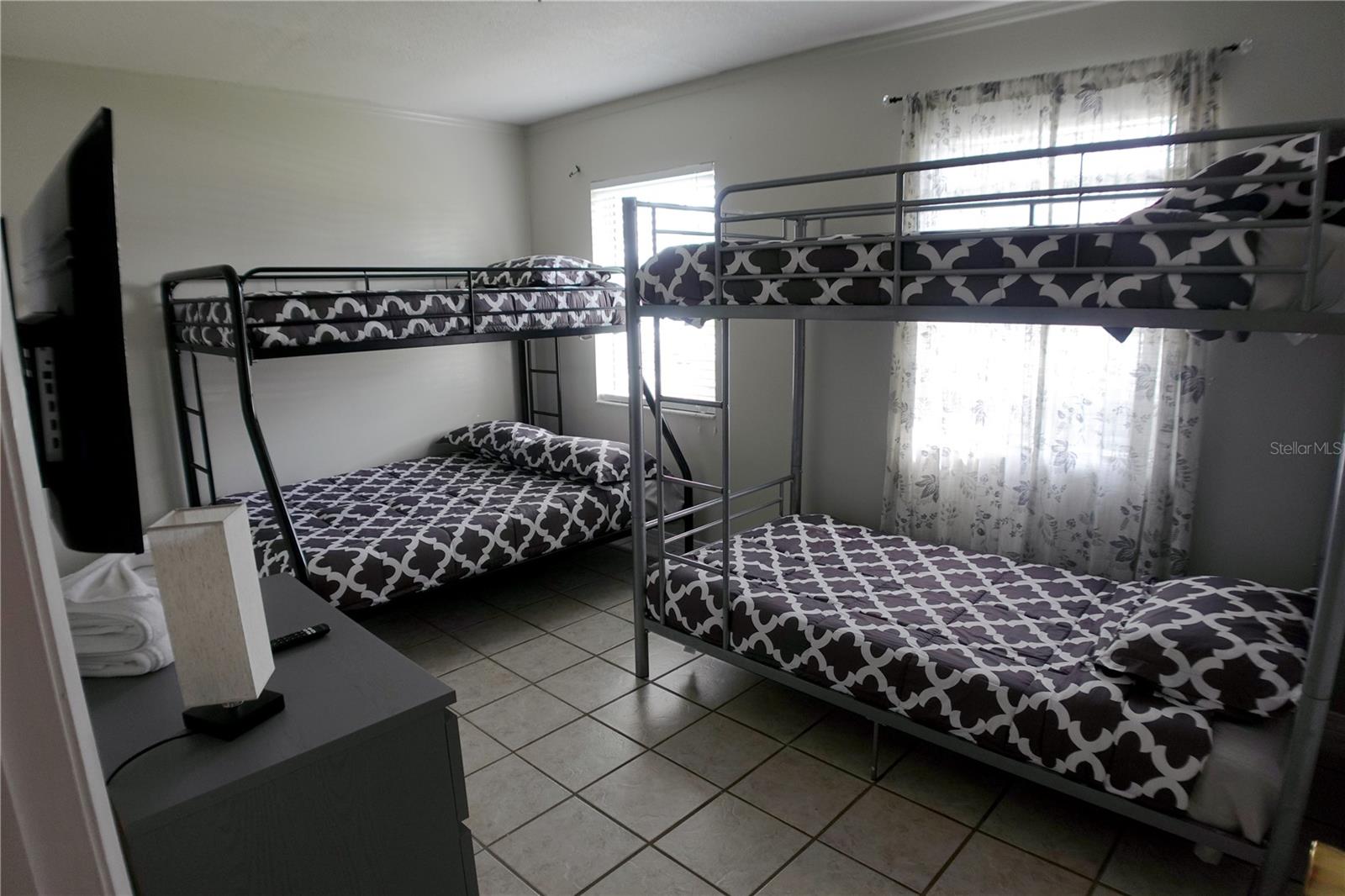 Image 14 of 24 For 957 Florida Parkway