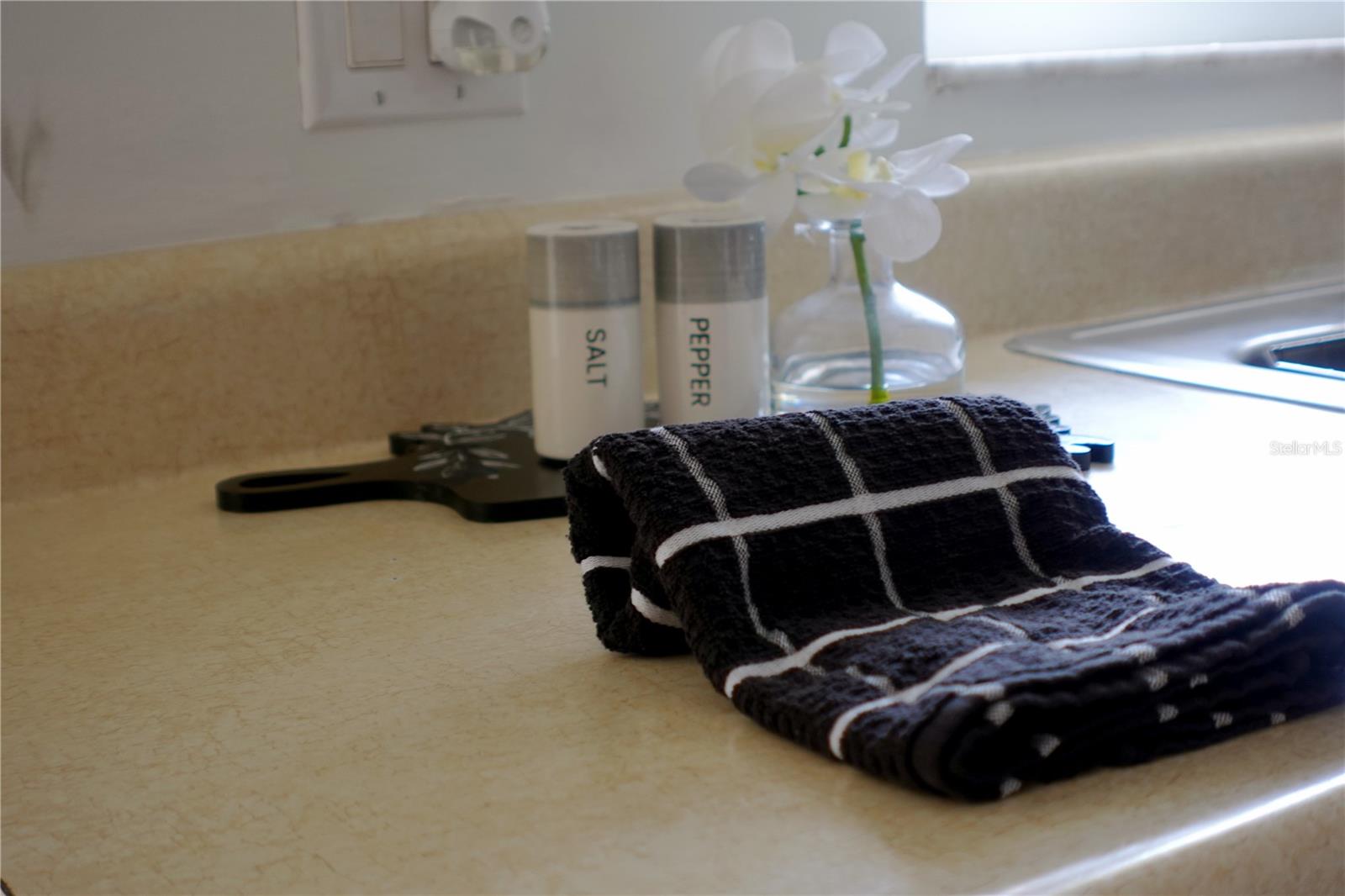 Image 9 of 24 For 957 Florida Parkway