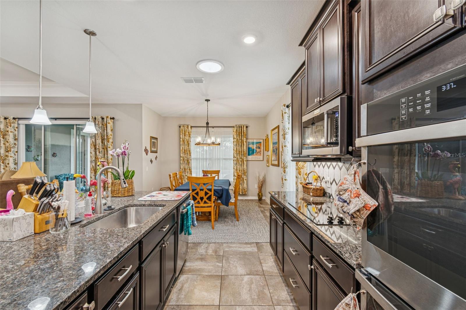 Image 12 of 55 For 795 Aviara Lane