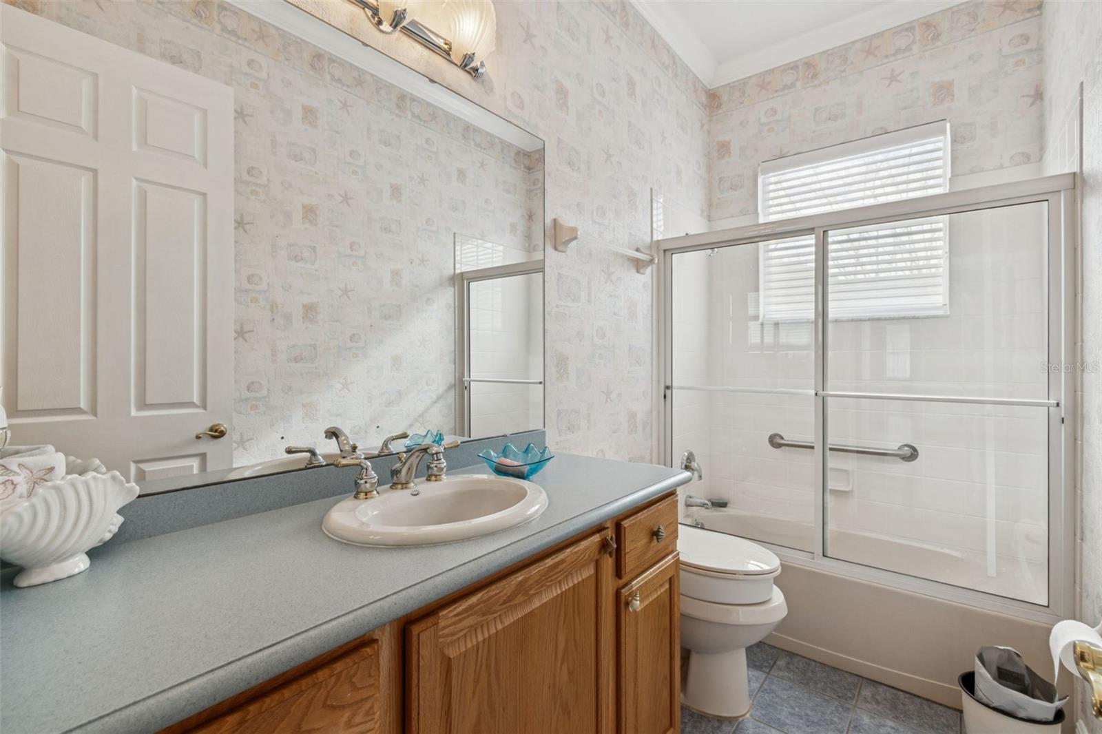 Image 34 of 76 For 801 Glendora Road