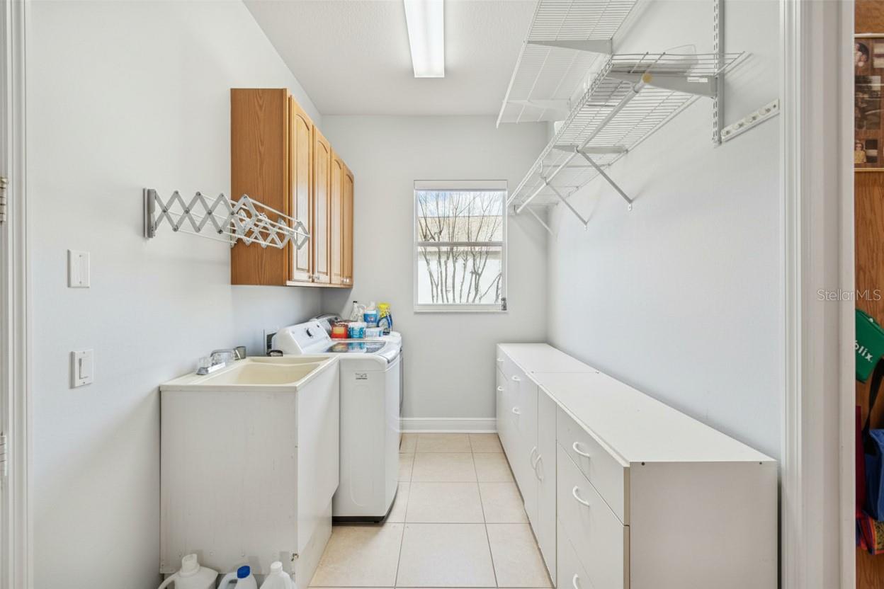 Image 39 of 76 For 801 Glendora Road