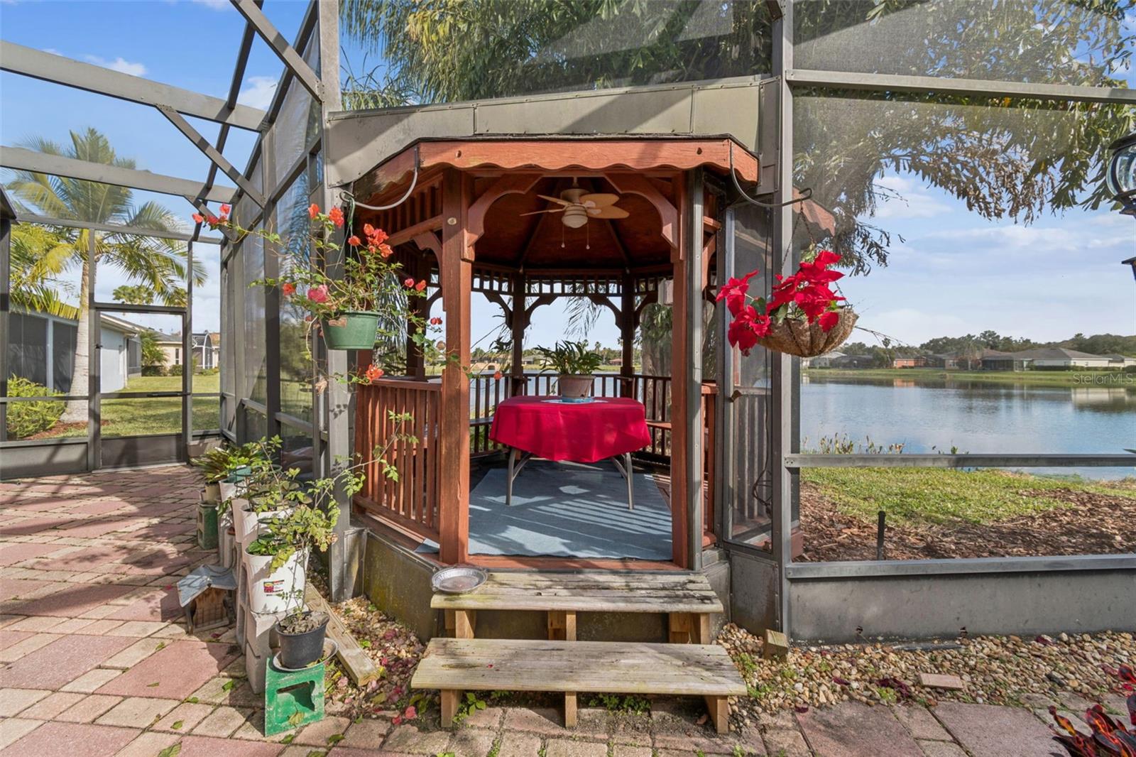 Image 43 of 76 For 801 Glendora Road