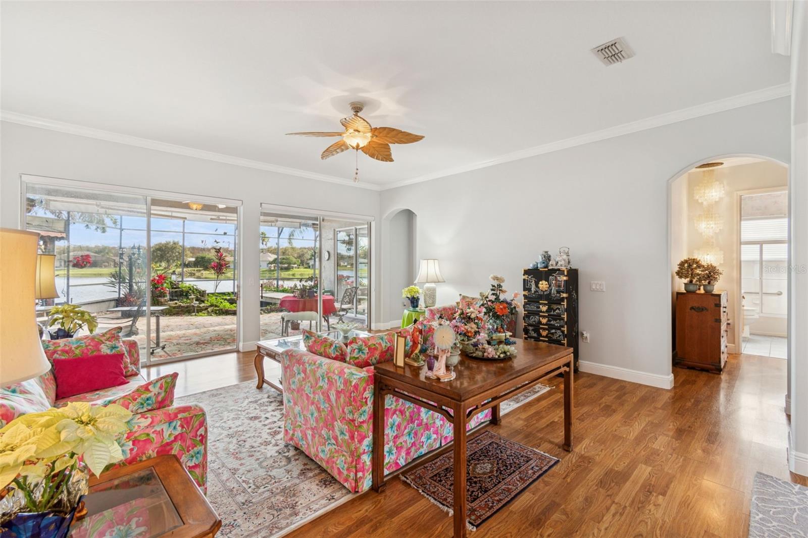 Image 9 of 76 For 801 Glendora Road