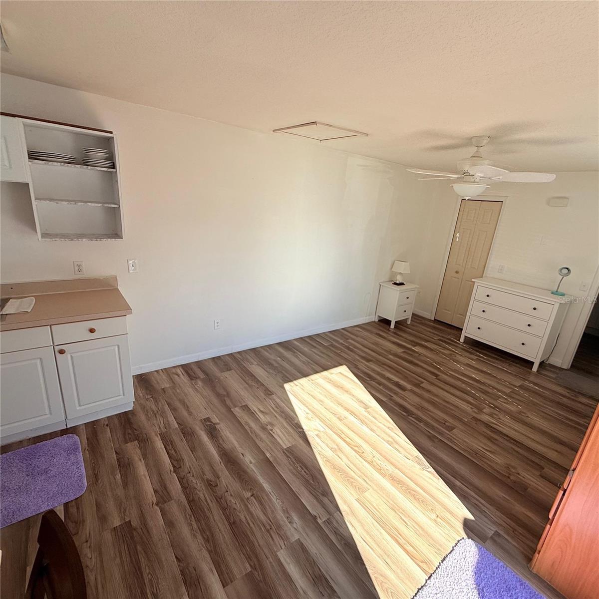 Image 10 of 11 For 801 Orchid Drive