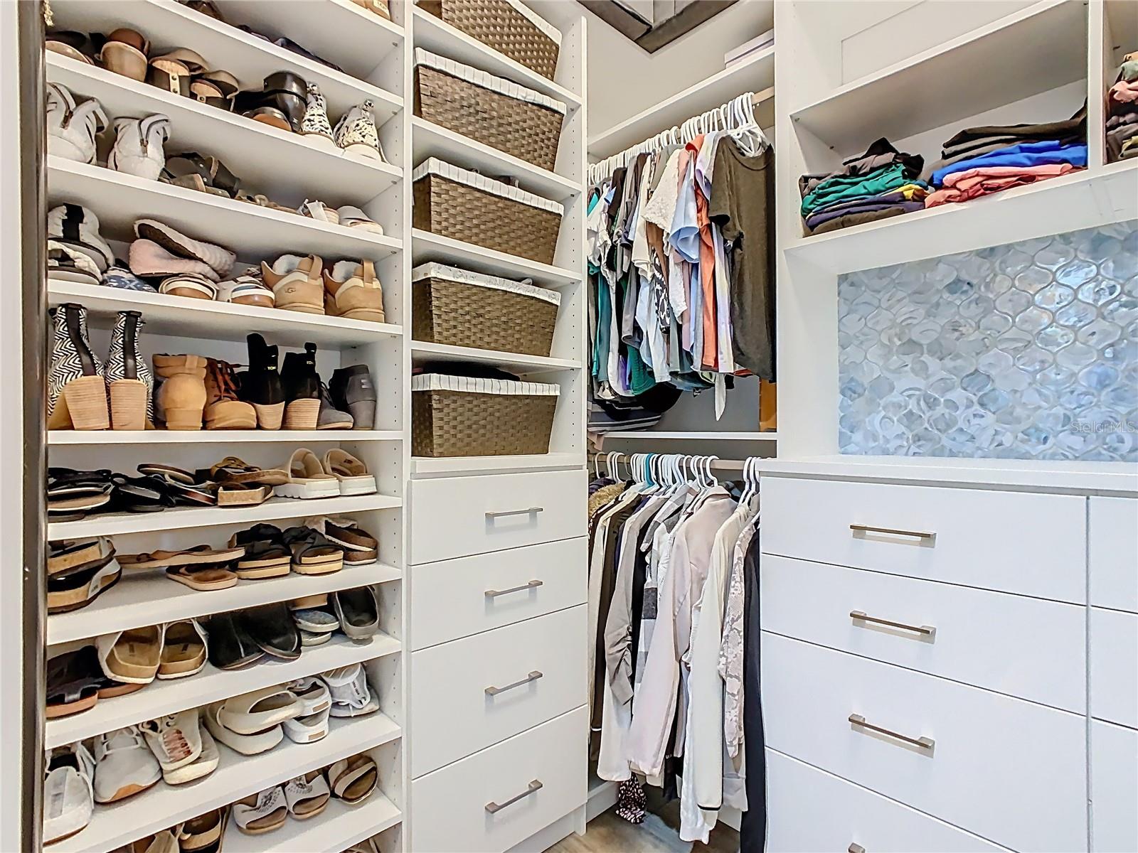 Image 36 of 90 For 432 Bel Air Way