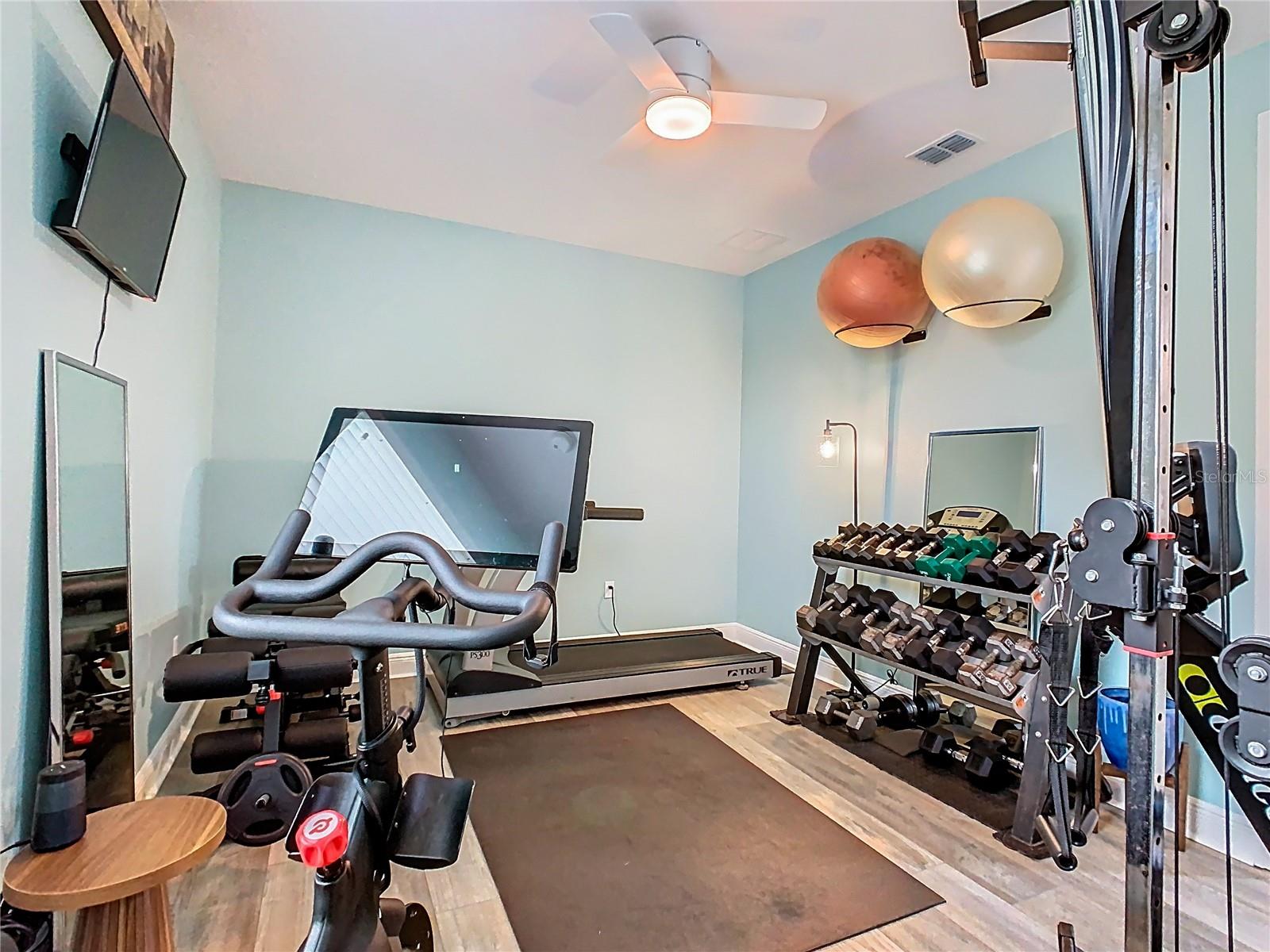 Image 44 of 90 For 432 Bel Air Way