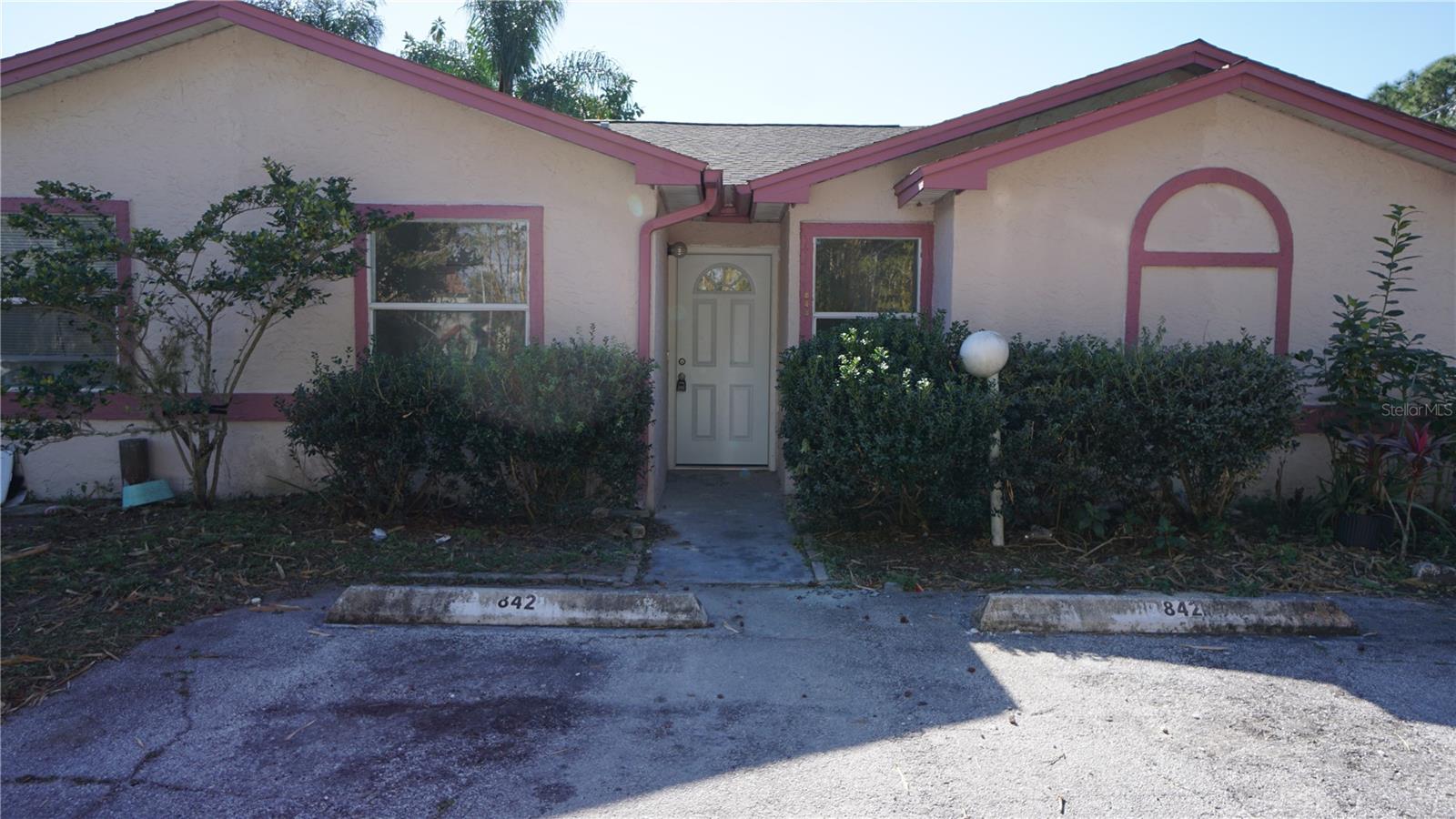 Image 17 of 17 For 842 Angela Lane