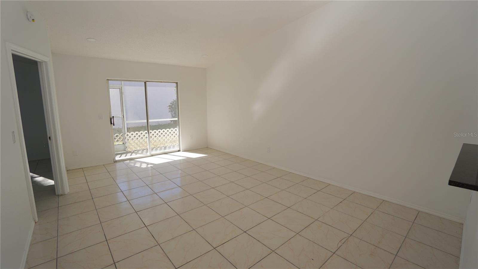 Image 7 of 17 For 842 Angela Lane