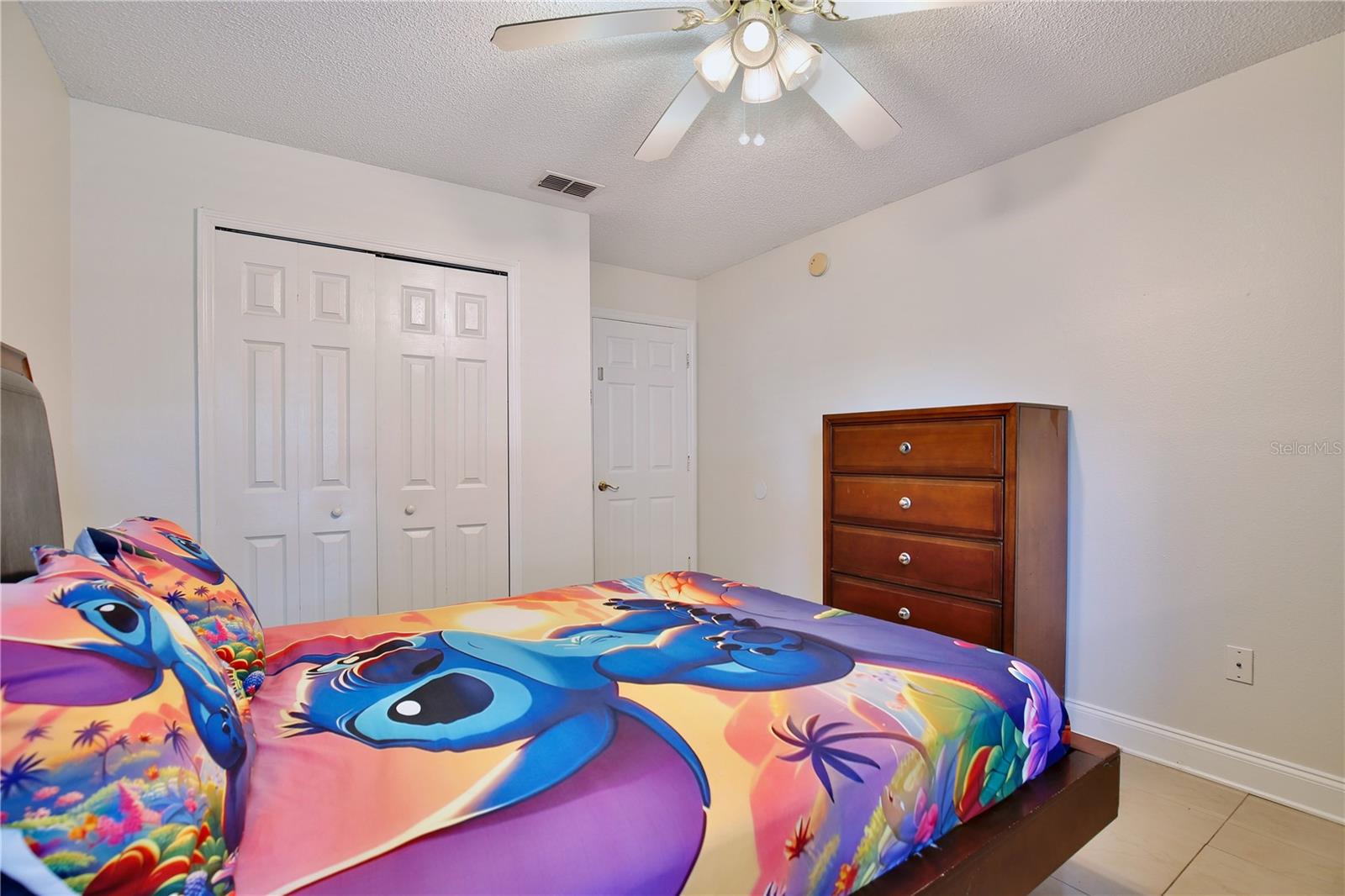 Image 18 of 37 For 128 Osprey Heights Drive