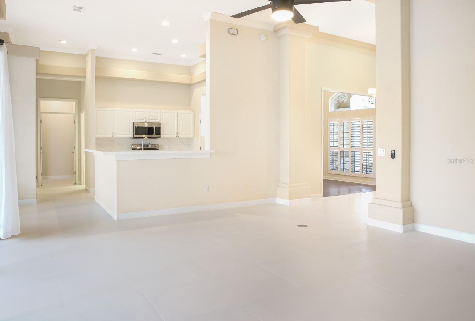 Image 10 of 38 For 1401 Sweet Bay Court