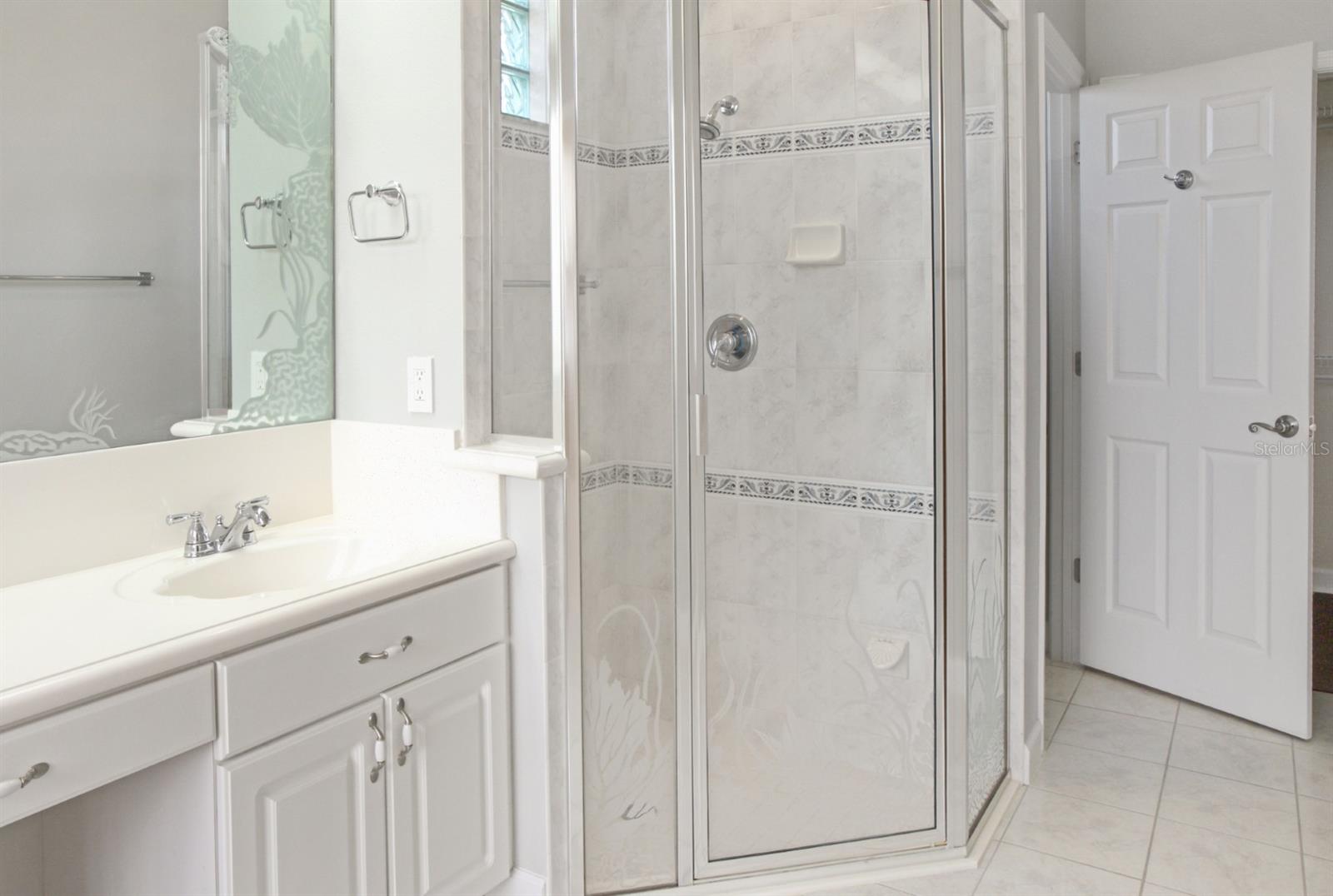 Image 20 of 38 For 1401 Sweet Bay Court