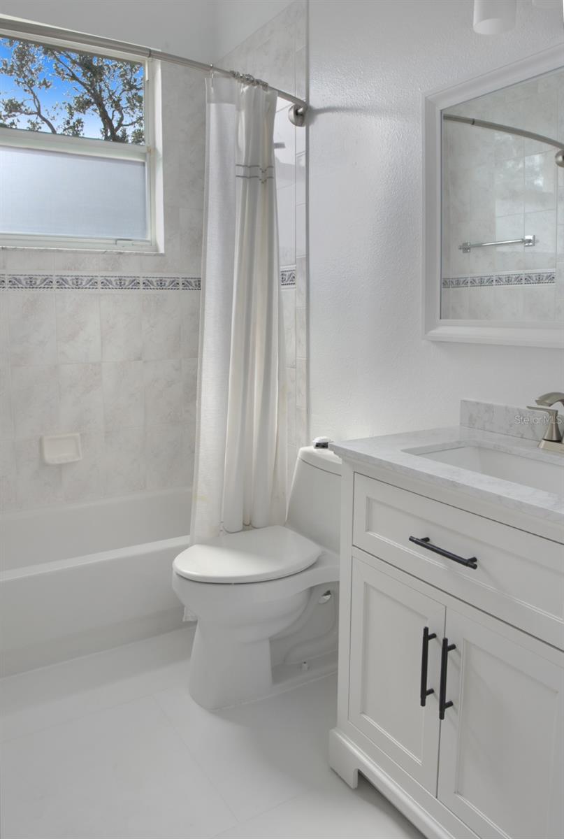 Image 24 of 38 For 1401 Sweet Bay Court