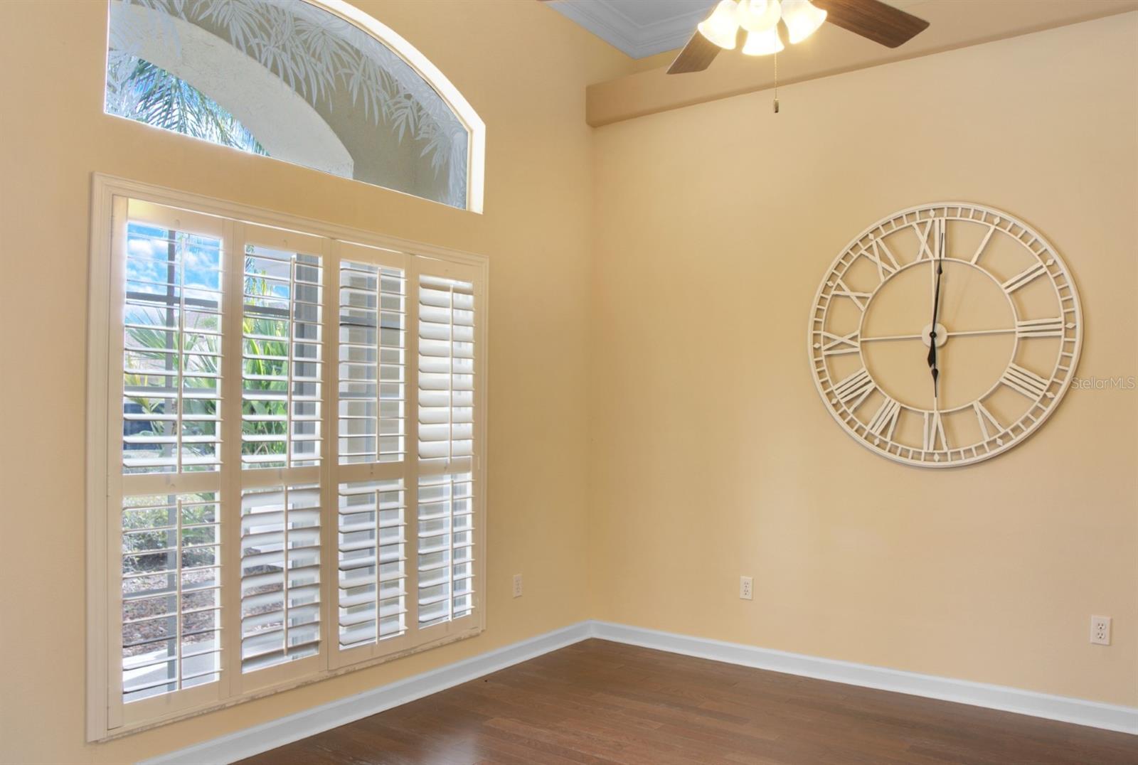 Image 8 of 38 For 1401 Sweet Bay Court