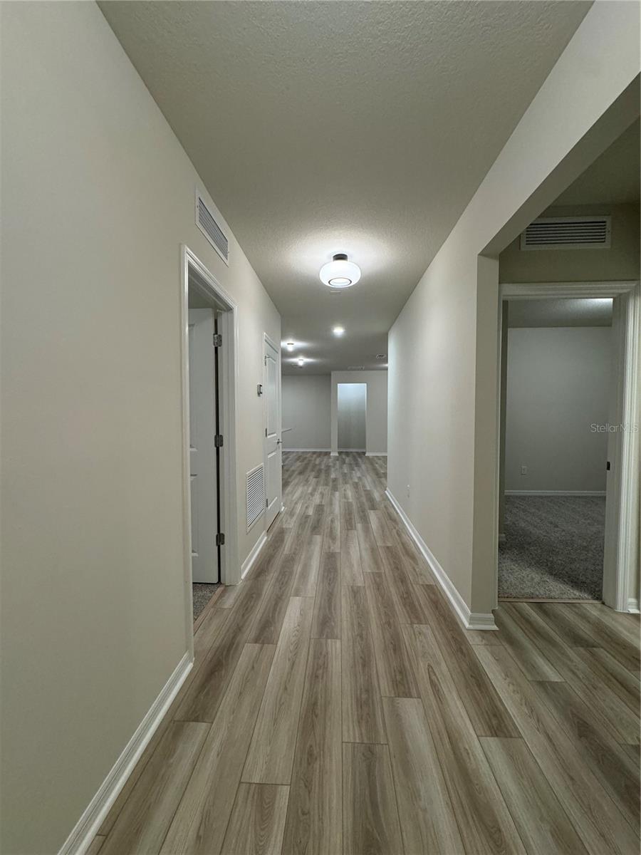 Image 16 of 26 For 7009 Camden Oaks Alley