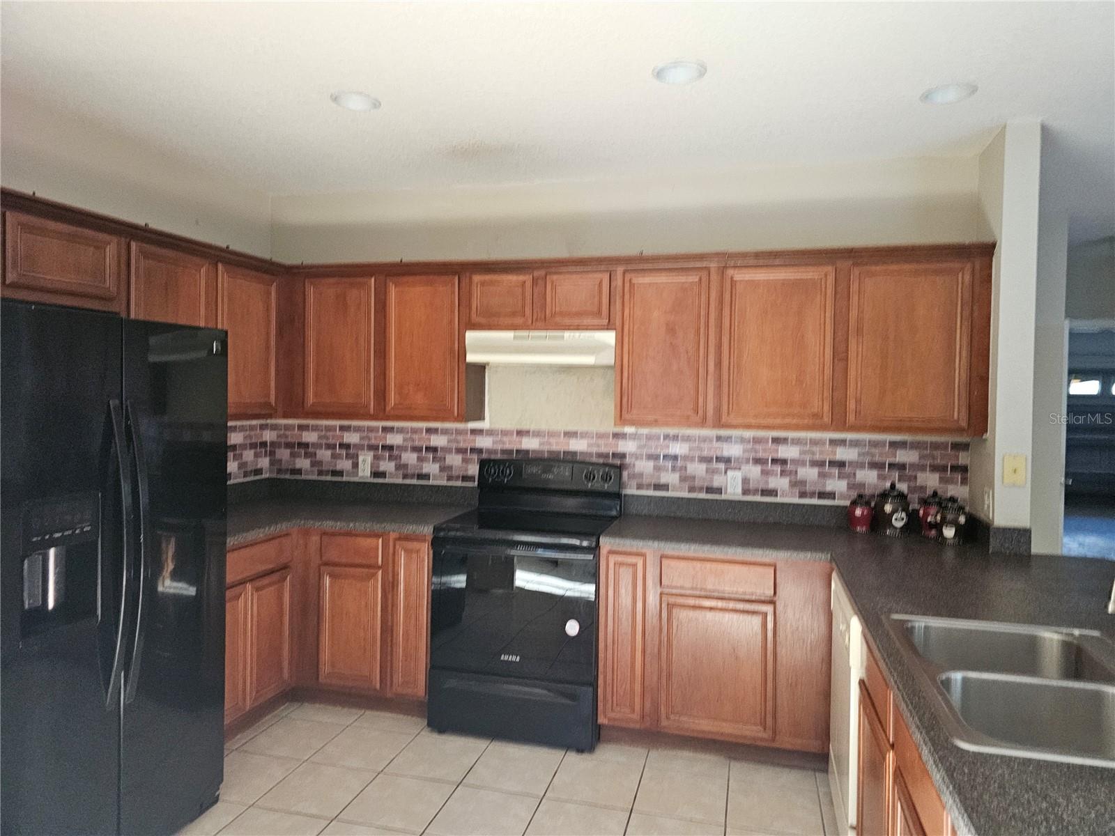 Image 9 of 20 For 261 Grouper Court