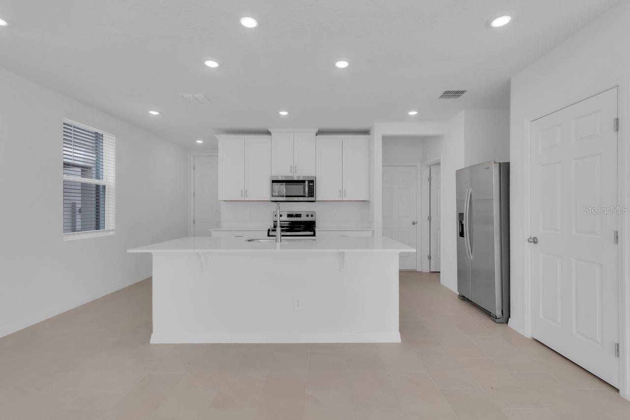 Image 11 of 37 For 4573 Rangeland Way