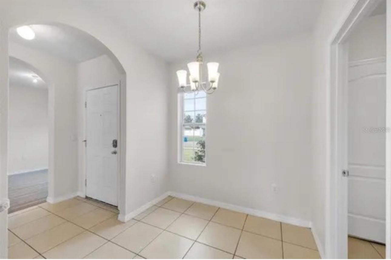 Image 9 of 35 For 724 Lake Cummings Boulevard