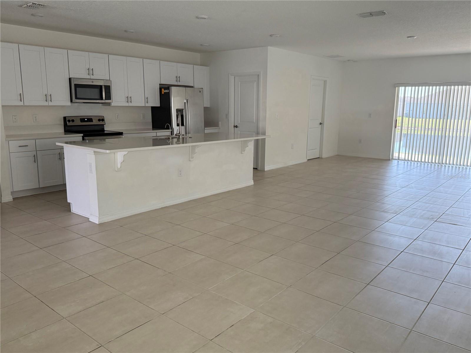 Image 3 of 17 For 355 White Heron Way