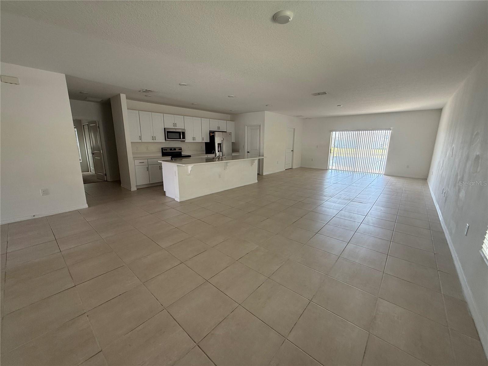 Image 6 of 17 For 355 White Heron Way