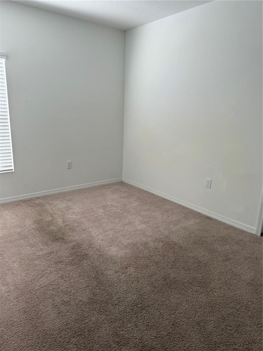 Image 9 of 17 For 355 White Heron Way