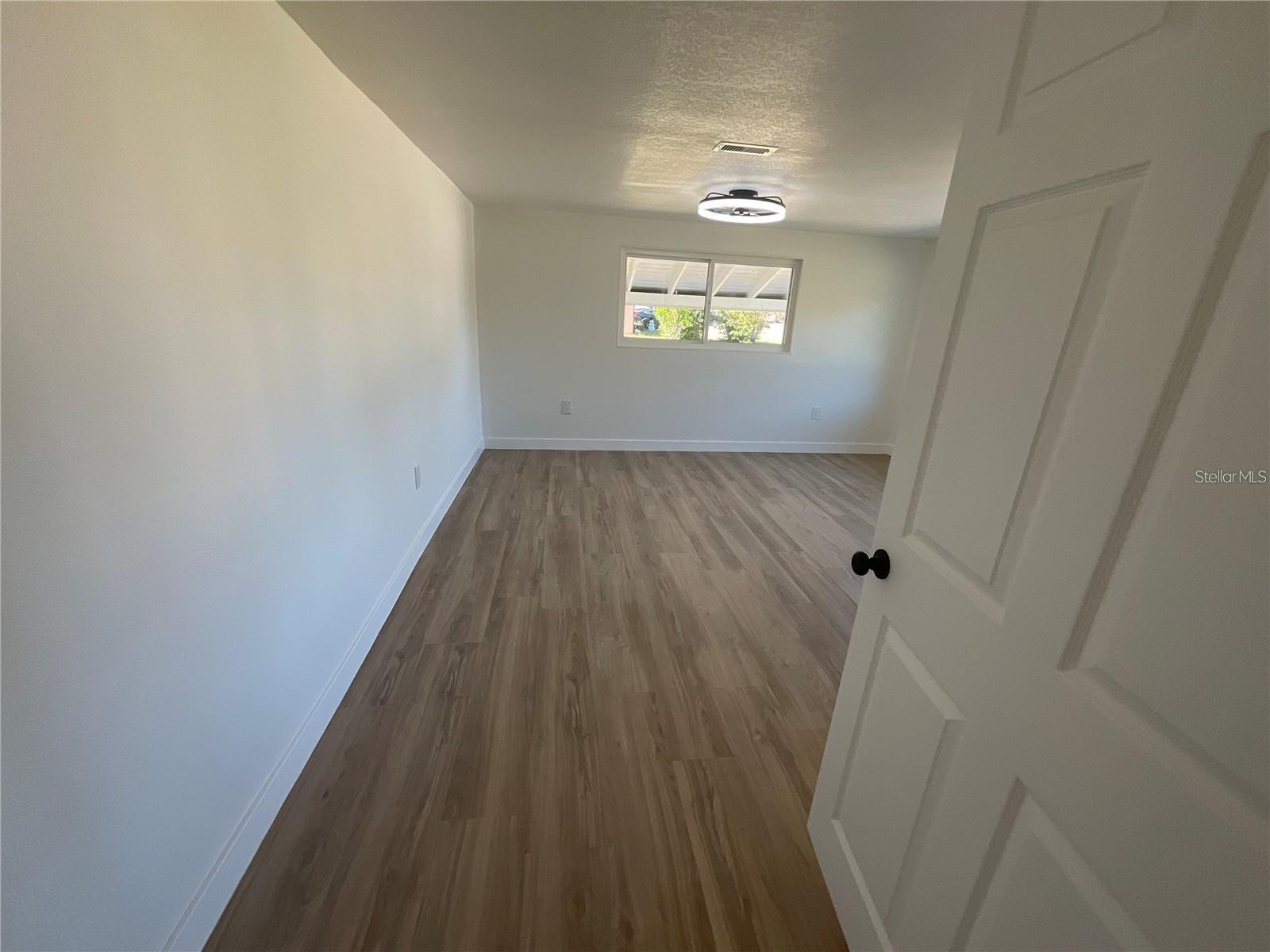 Image 8 of 19 For 117 Deen  