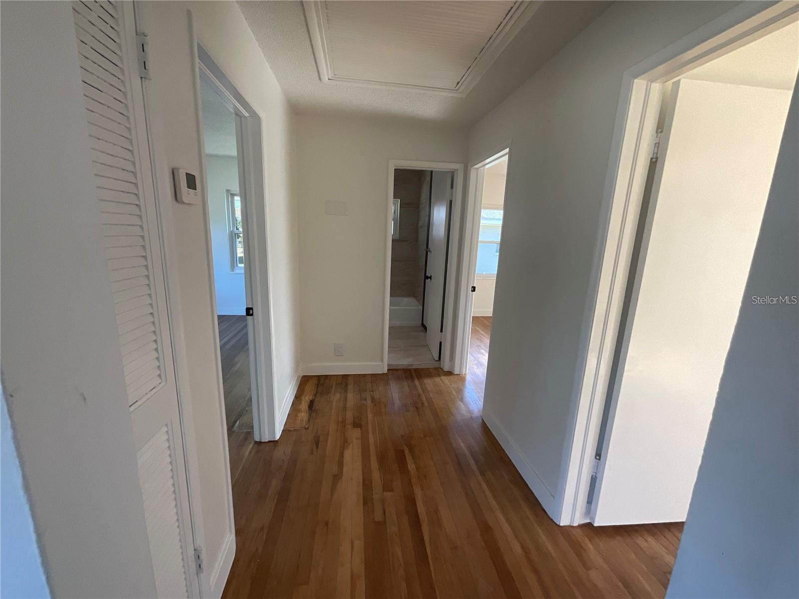 Image 9 of 19 For 117 Deen  