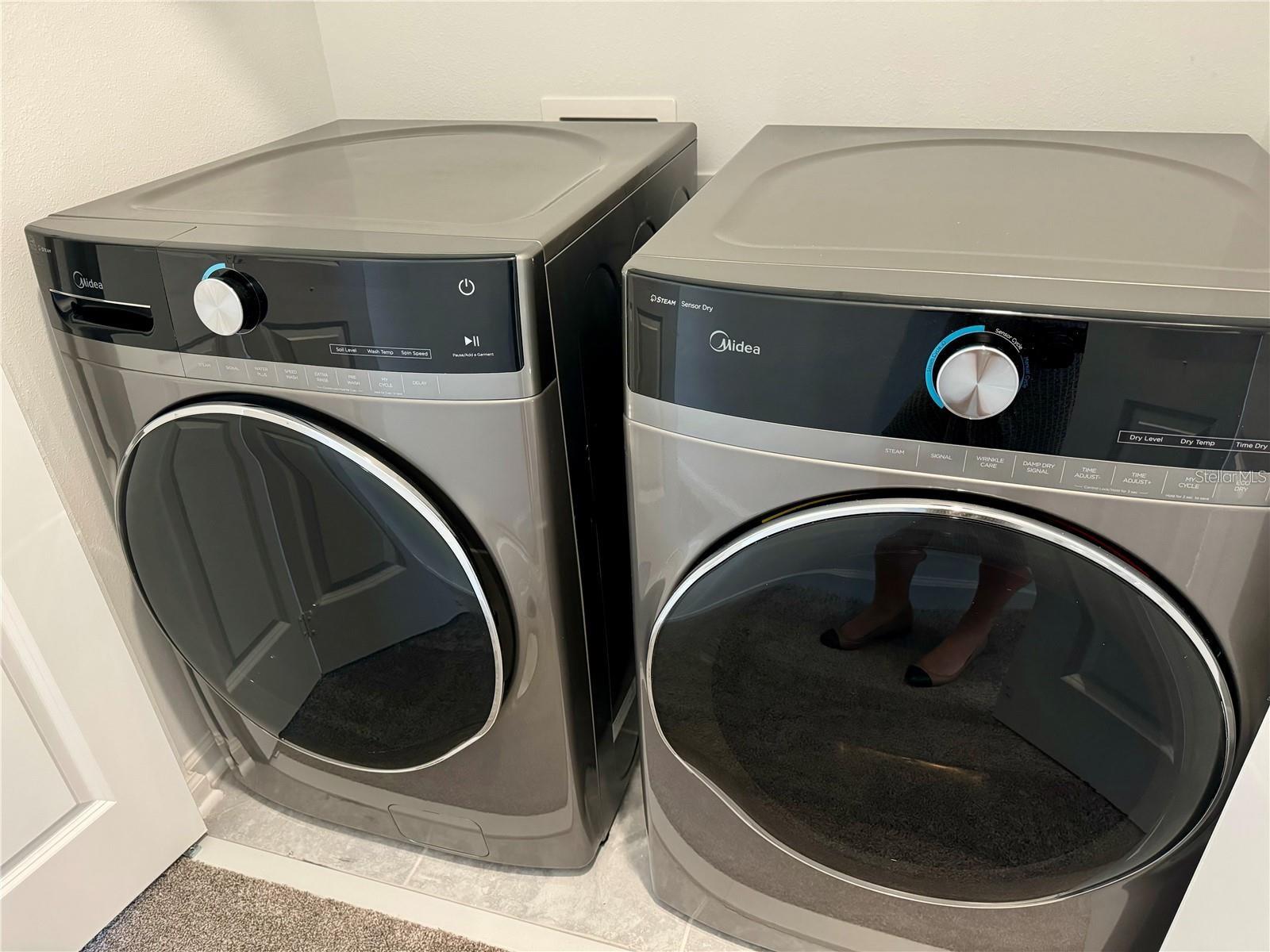 Image 10 of 12 For 2452 Skyline Loop