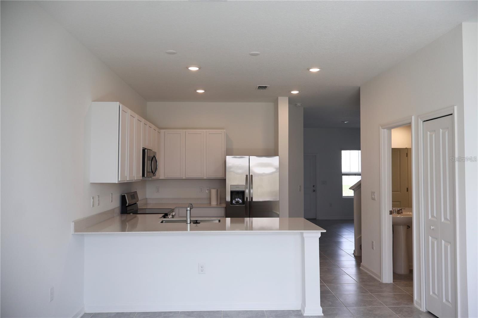 Image 3 of 12 For 2452 Skyline Loop