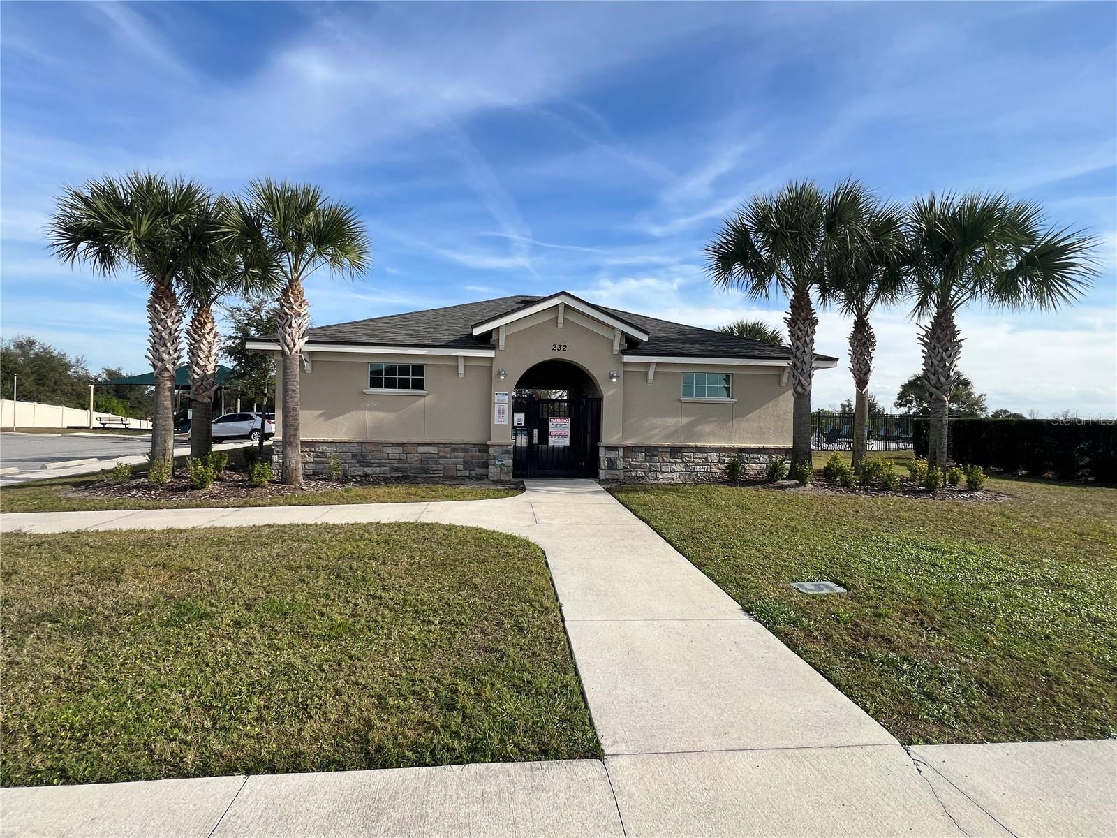 Image 41 of 41 For 1143 Cambridge Drive