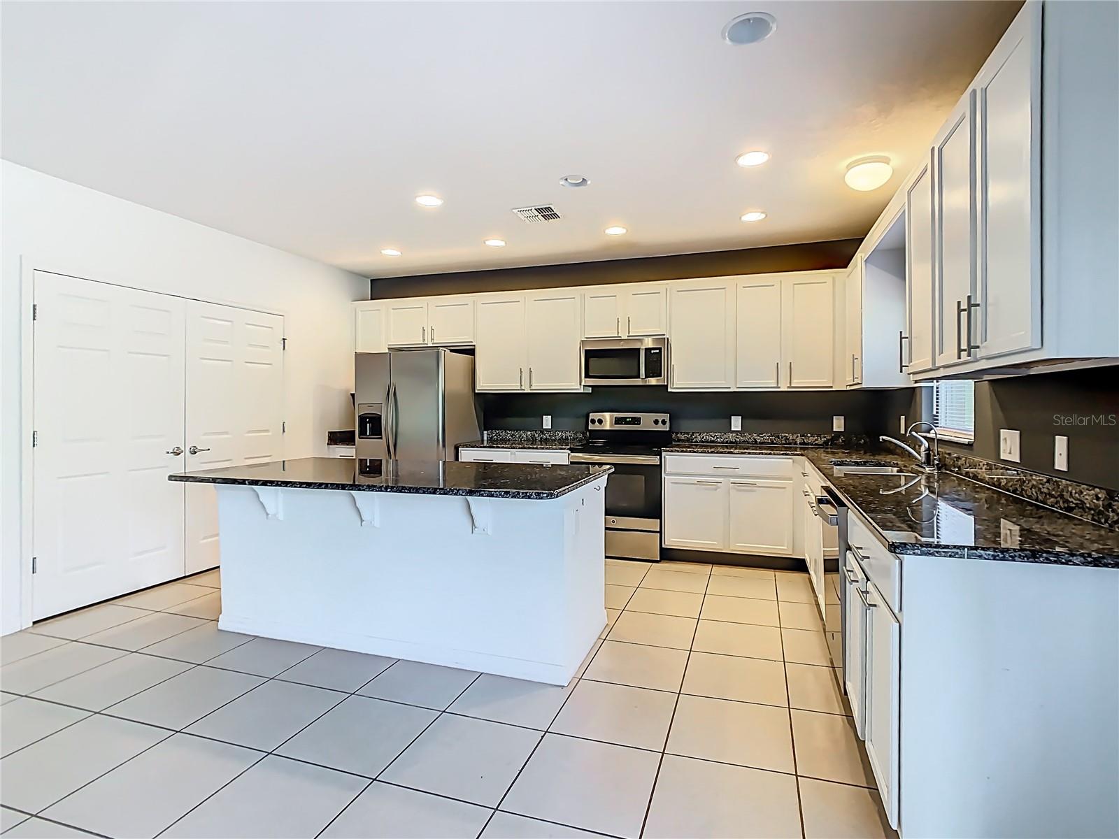 Image 12 of 51 For 4983 London Creek Place