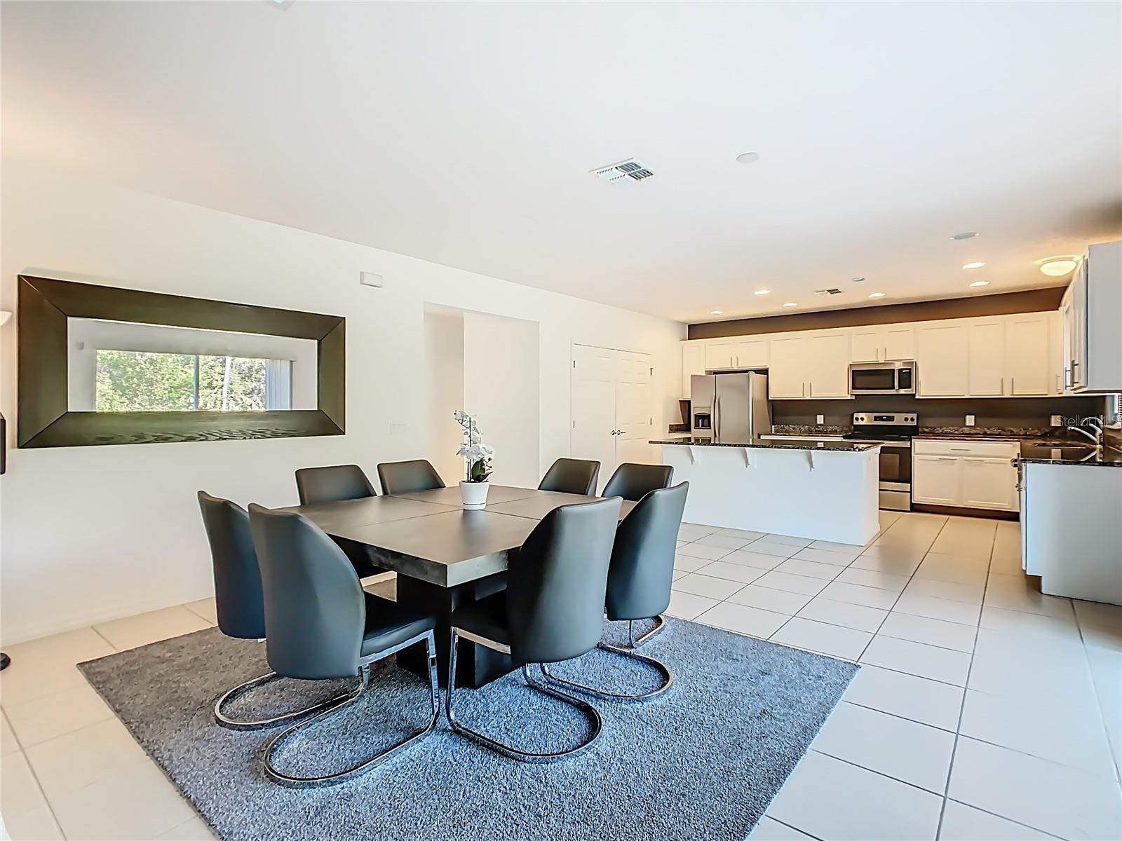 Image 14 of 51 For 4983 London Creek Place