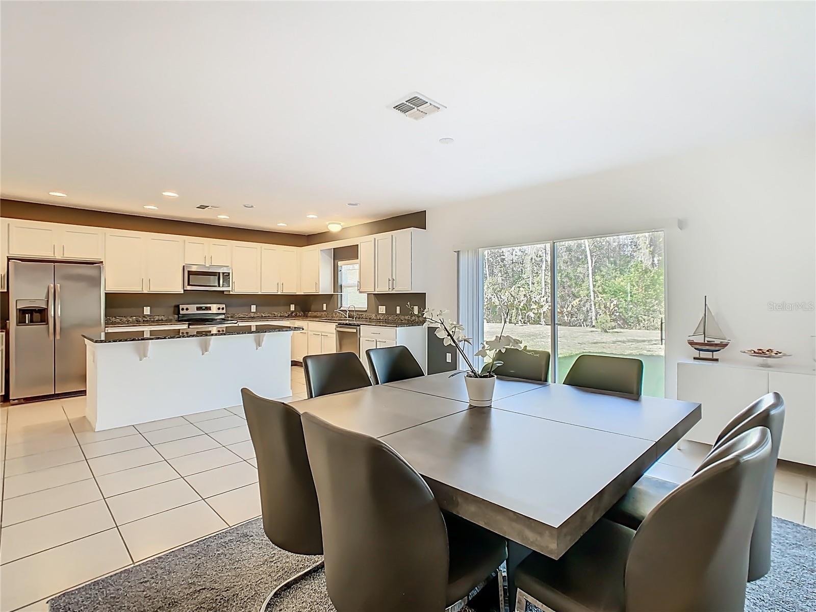 Image 16 of 51 For 4983 London Creek Place