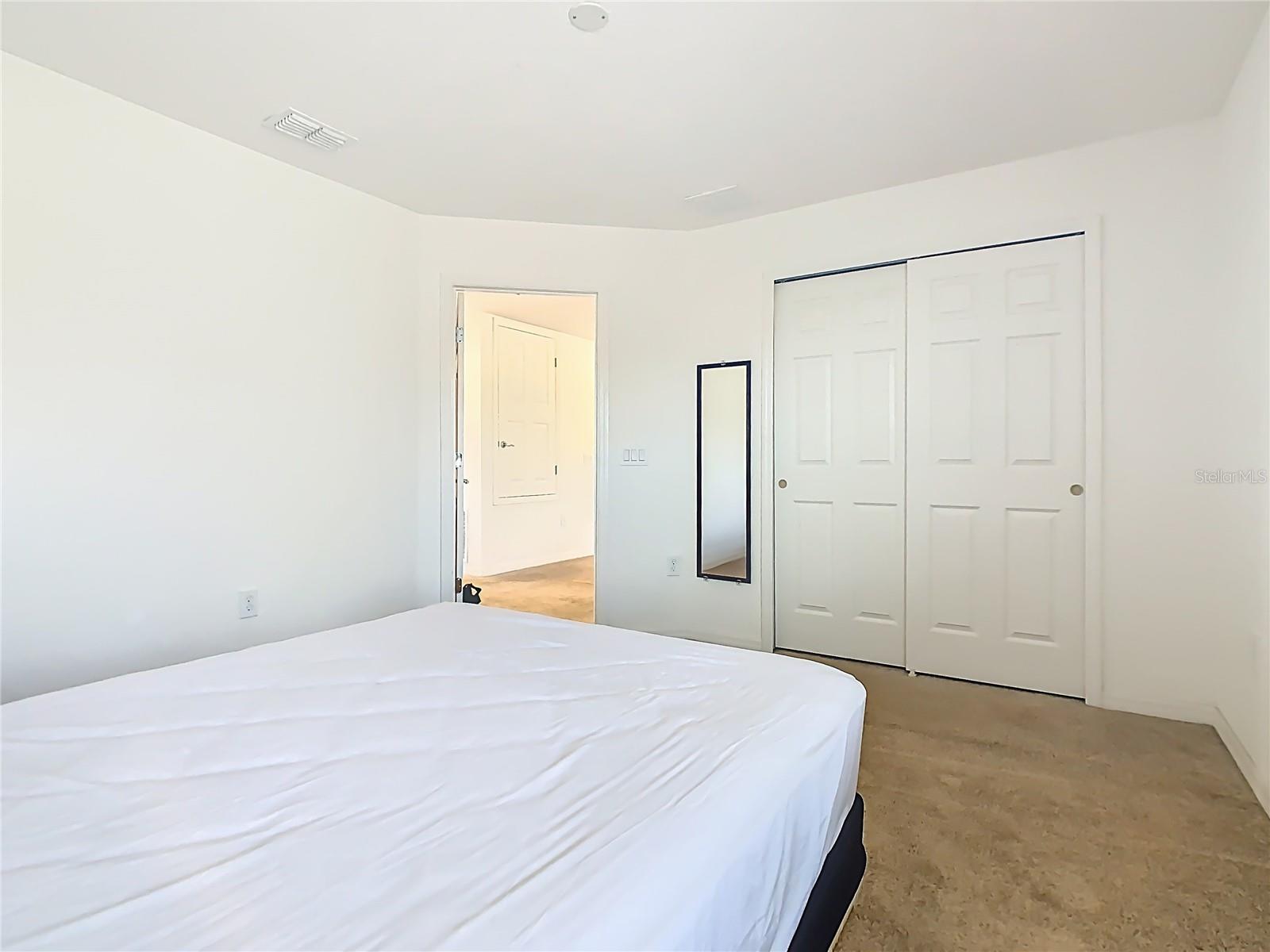 Image 33 of 51 For 4983 London Creek Place