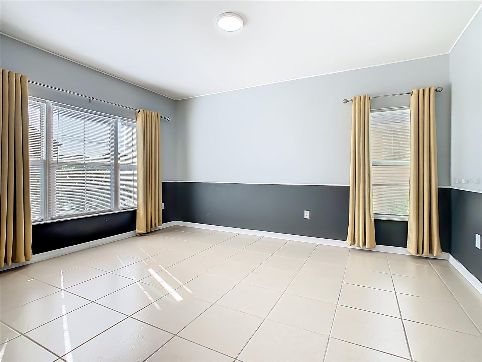 Image 4 of 51 For 4983 London Creek Place