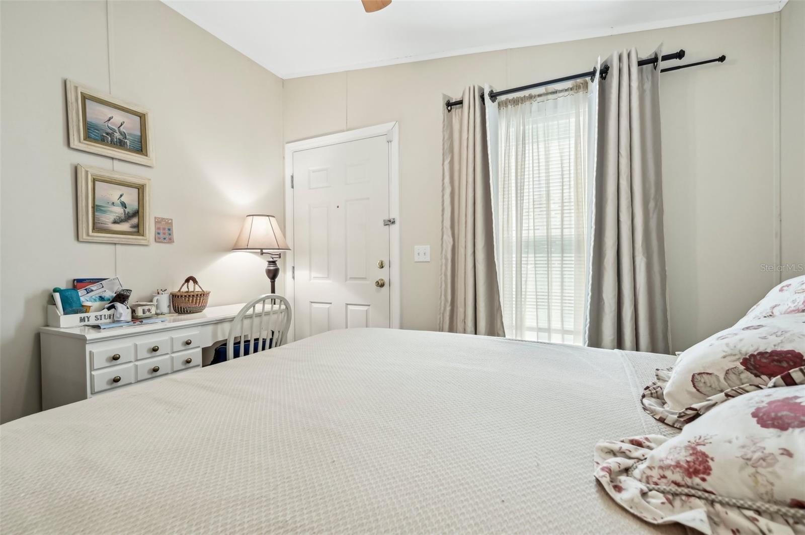 Image 16 of 24 For 6904 Cortez Road W 10