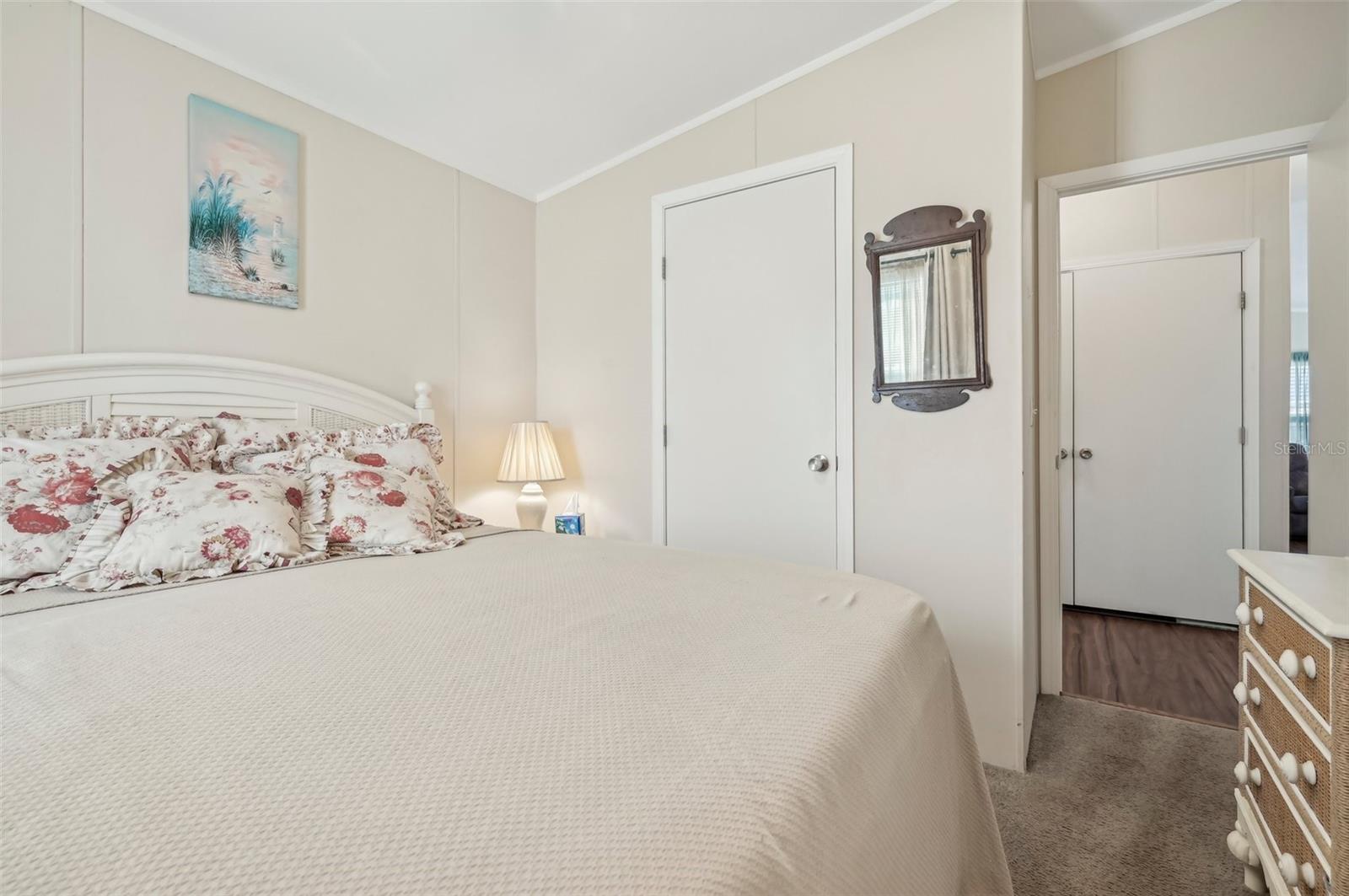 Image 17 of 24 For 6904 Cortez Road W 10