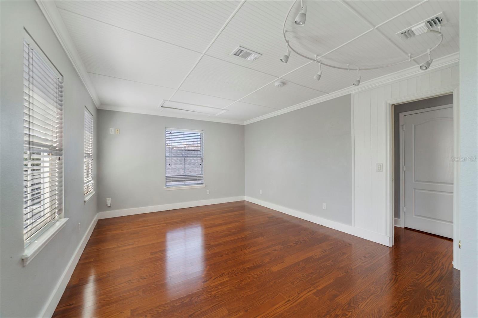 Image 18 of 37 For 205 North Village Street