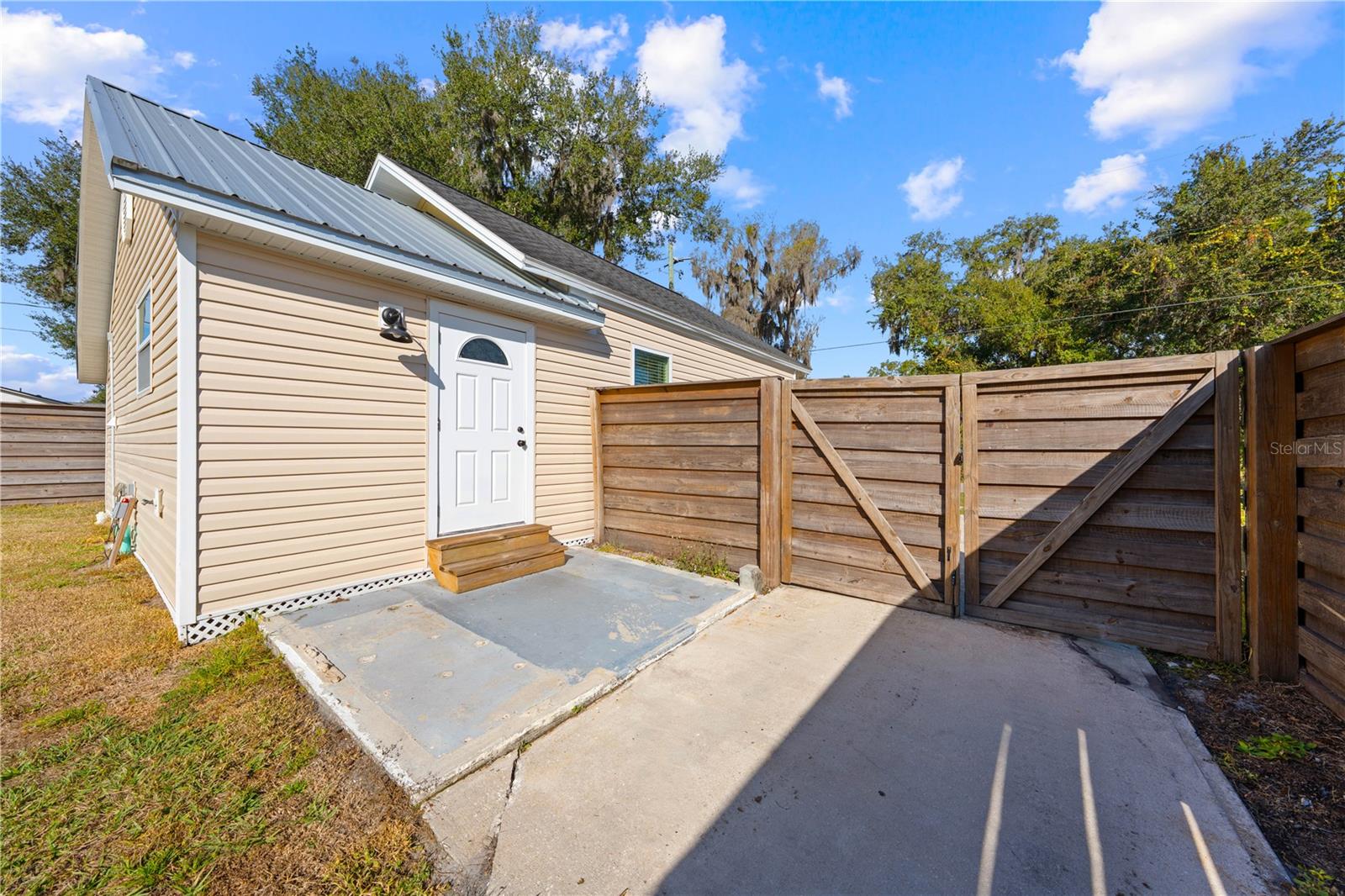 Image 26 of 46 For 315 5th Street